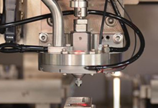 精密激光切割機紅光和標(biāo)刻對應(yīng)不起來